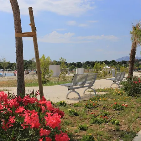 With A Swimming Pool Podstrana, Split - 22897 *