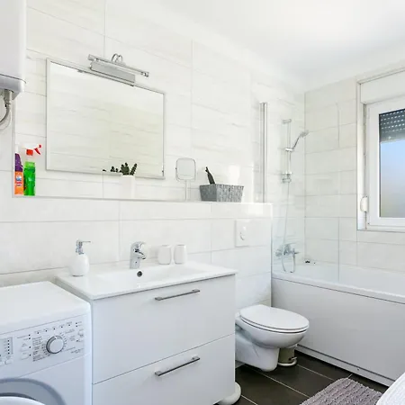 With A Swimming Pool Podstrana, Split - 22897 Apartmán Podstrana